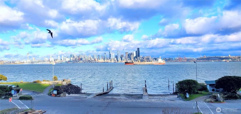 Property photo for 1221 Harbor Avenue Sw #305, Seattle photo 26
