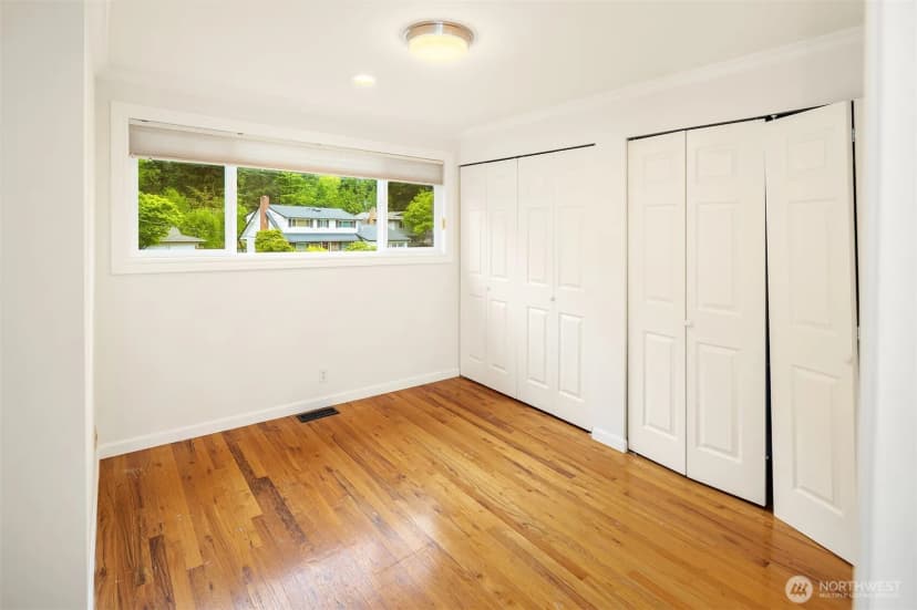 Property photo for 15007 Ne 15th Street, Bellevue photo 21