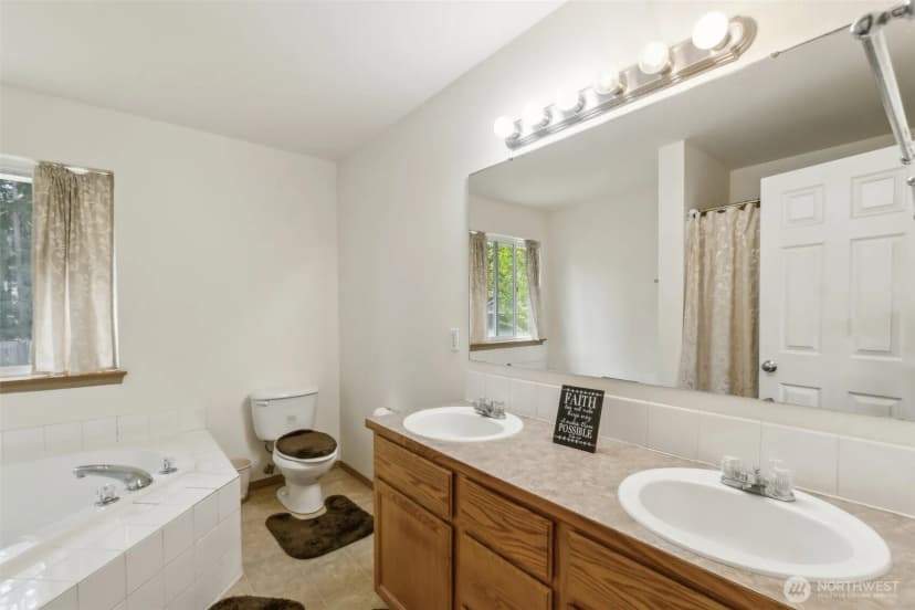 Property photo for 8108 185th Street Ct E, Puyallup photo 19