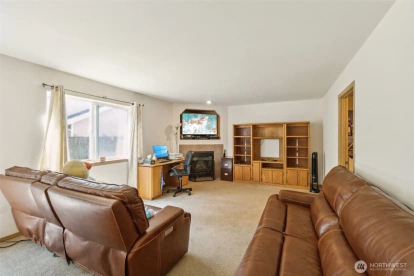 Property photo for 8108 185th Street Ct E, Puyallup photo 13
