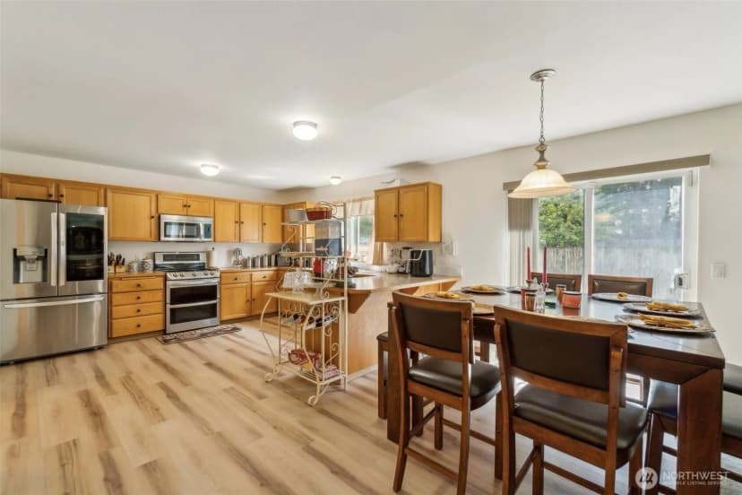 Property photo for 8108 185th Street Ct E, Puyallup photo 10