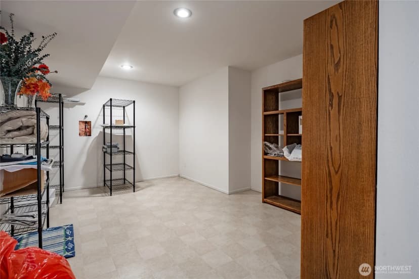 Property photo for 8012 Chinook Way, Blaine photo 33