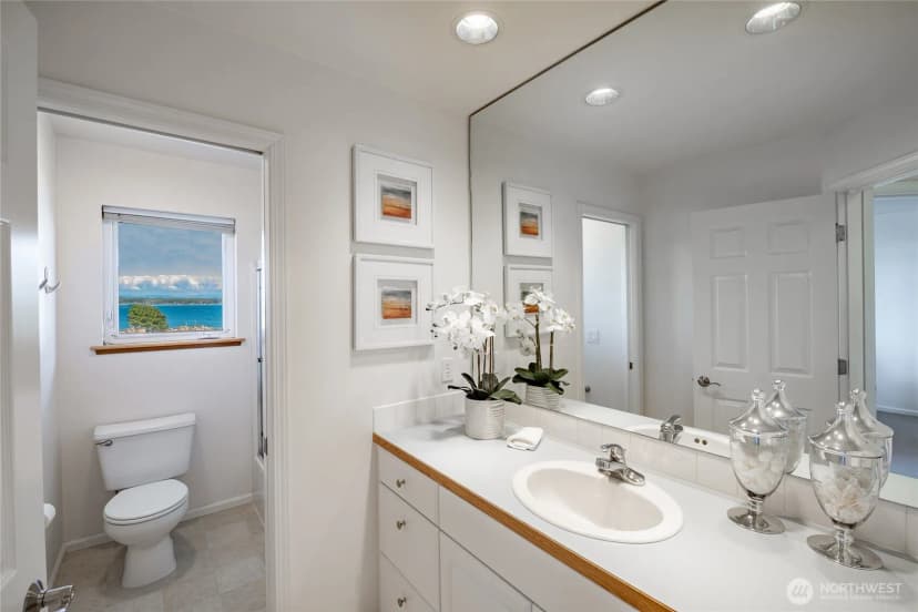 Property photo for 8012 Chinook Way, Blaine photo 26