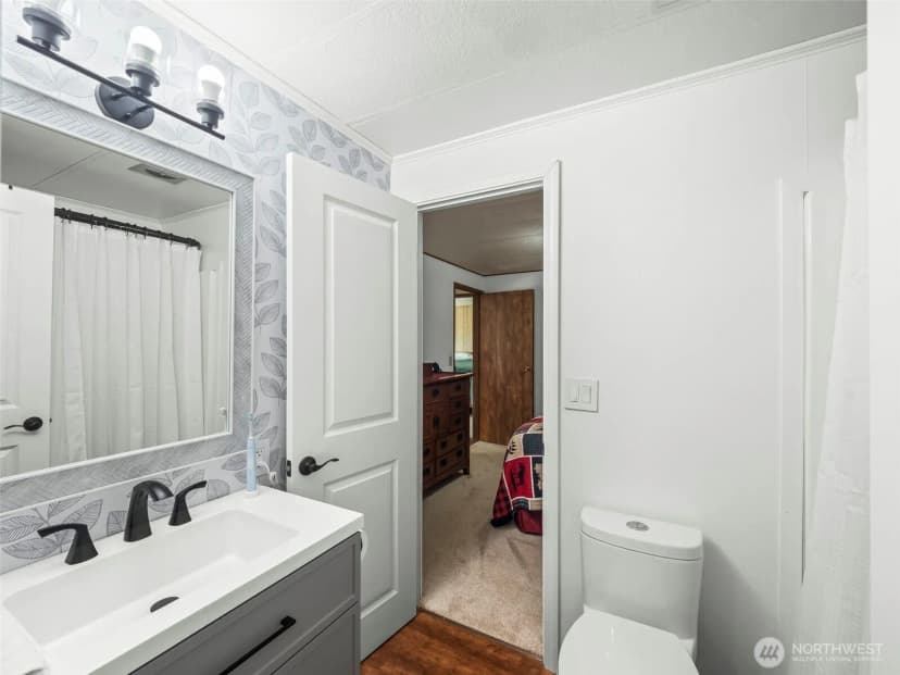 Property photo for 31 E Sylvan Road, Shelton photo 38