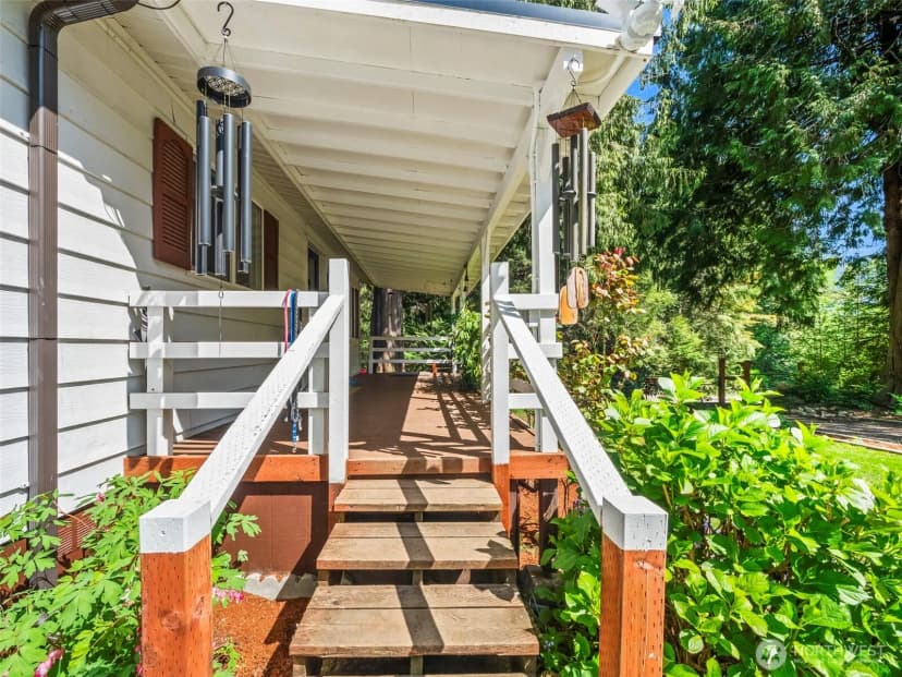 Property photo for 31 E Sylvan Road, Shelton photo 16