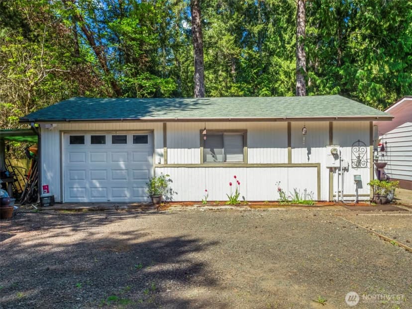 Property photo for 31 E Sylvan Road, Shelton photo 10