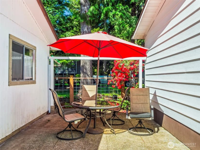 Property photo for 31 E Sylvan Road, Shelton photo 9