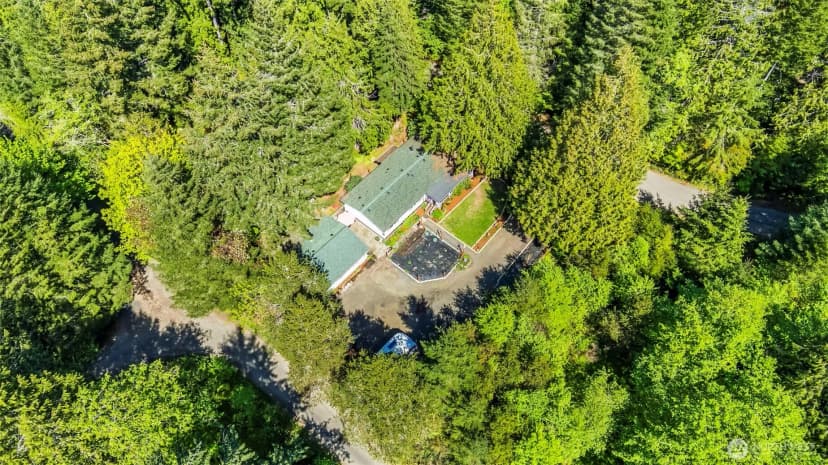 Property photo for 31 E Sylvan Road, Shelton photo 6