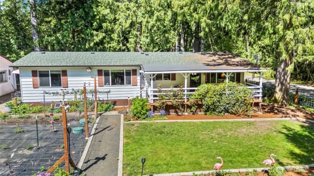 Property photo for 31 E Sylvan Road, Shelton photo 2