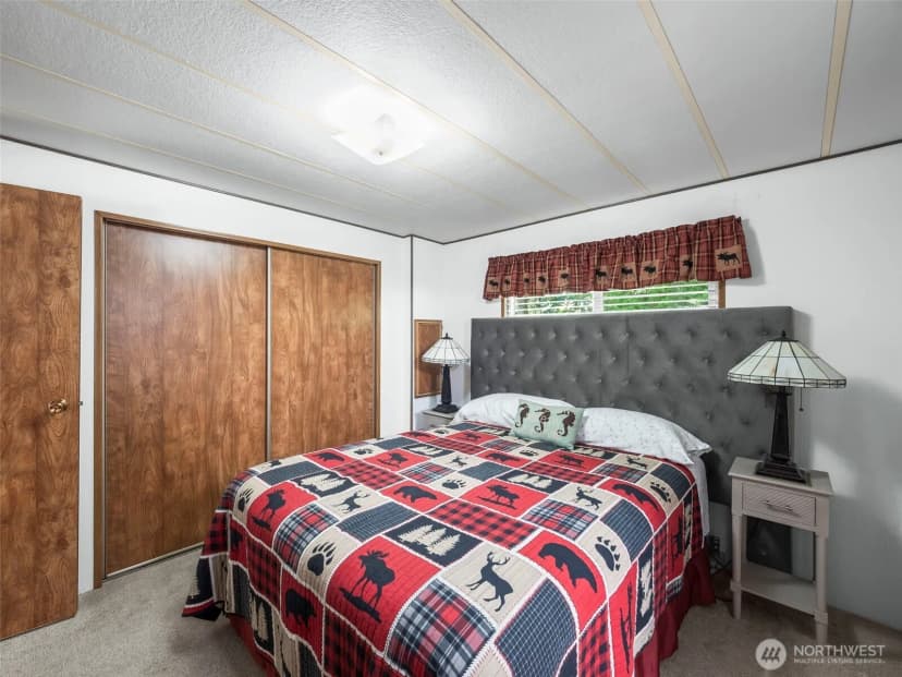 Property photo for 31 E Sylvan Road, Shelton photo 35