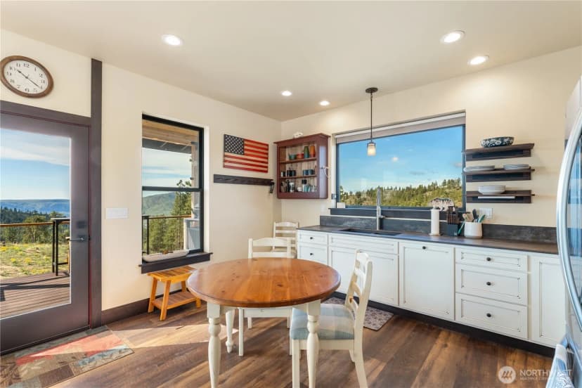 Property photo for 317 Cottontail Lane, Chelan photo 23