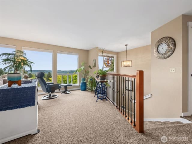 Property photo for 12430 136th Avenue E, Puyallup photo 5
