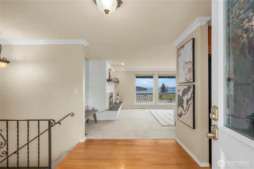 Property photo for 1319 Madrona Way Nw, Gig Harbor photo 4