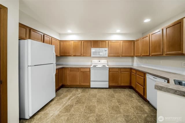 Property photo for 14806 36th Avenue Ct E #6, Tacoma photo 5