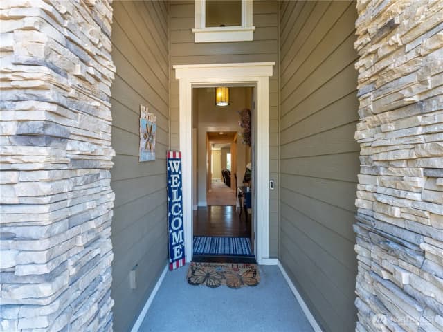 Property photo for 1974 Legendary Lane Se, East Wenatchee photo 3