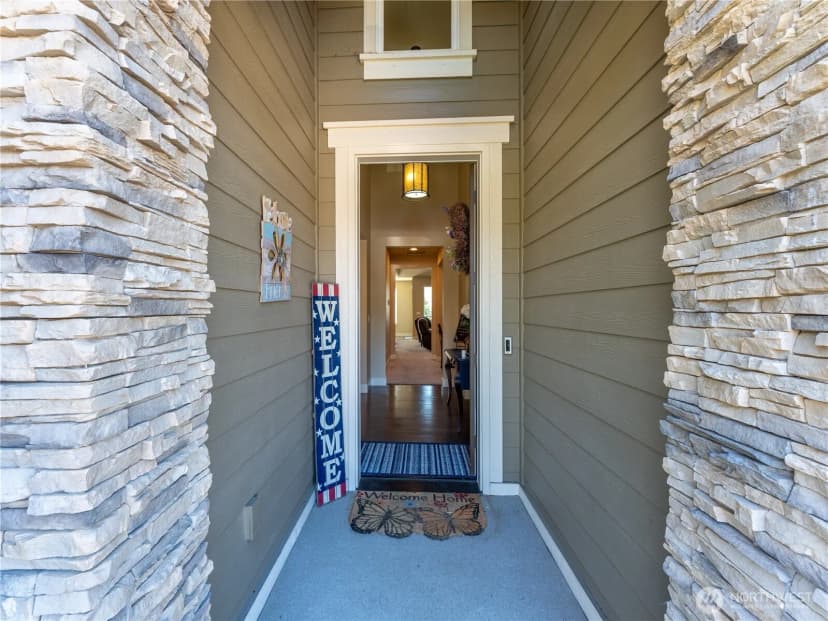 Property photo for 1974 Legendary Lane Se, East Wenatchee photo 3