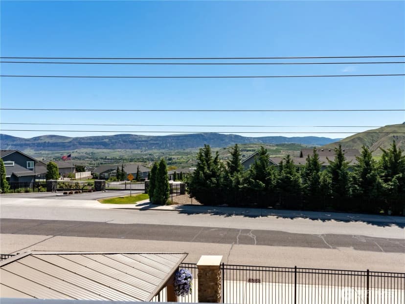 Property photo for 1974 Legendary Lane Se, East Wenatchee photo 14