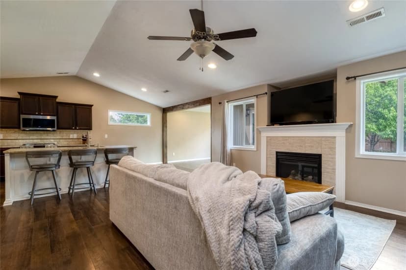 Property photo for 301 Ne Danner Lane, College Place photo 6