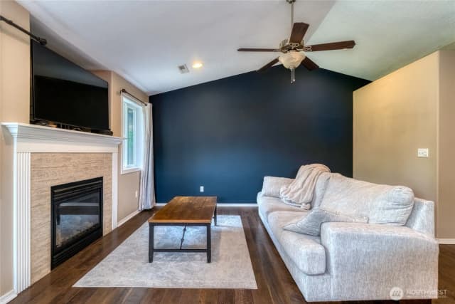 Property photo for 301 Ne Danner Lane, College Place photo 5