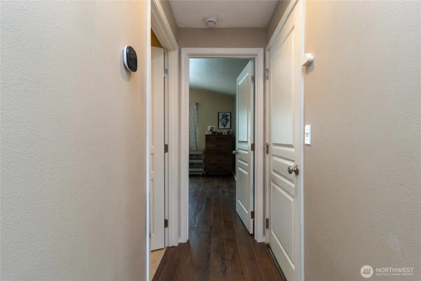 Property photo for 301 Ne Danner Lane, College Place photo 12
