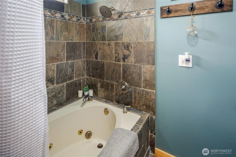 Property photo for 28405 59th Avenue Ne, Arlington photo 34