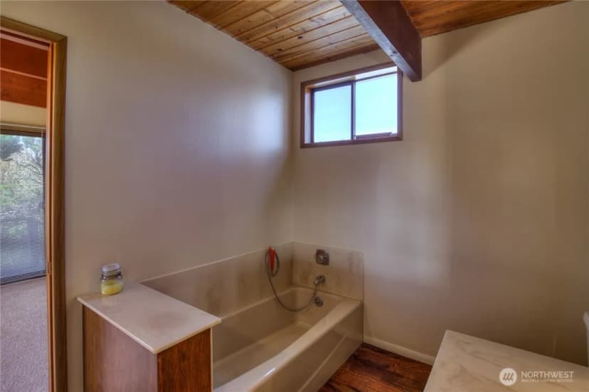 Property photo for 420 W Lough Lane, Westport photo 24