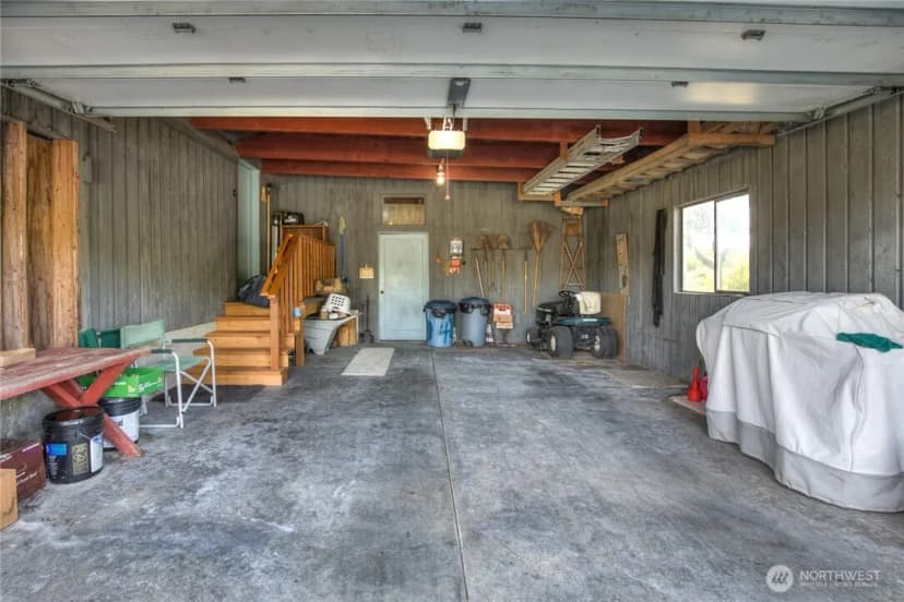 Property photo for 420 W Lough Lane, Westport photo 30