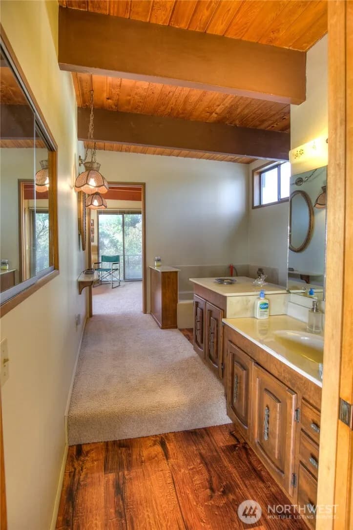 Property photo for 420 W Lough Lane, Westport photo 25