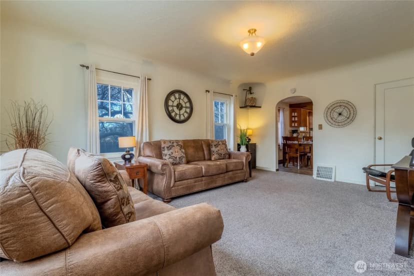 Property photo for 609 E Isaacs Avenue, Walla Walla photo 2