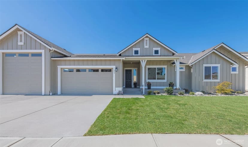 Property photo for 642 S Juli Avenue, East Wenatchee photo 2