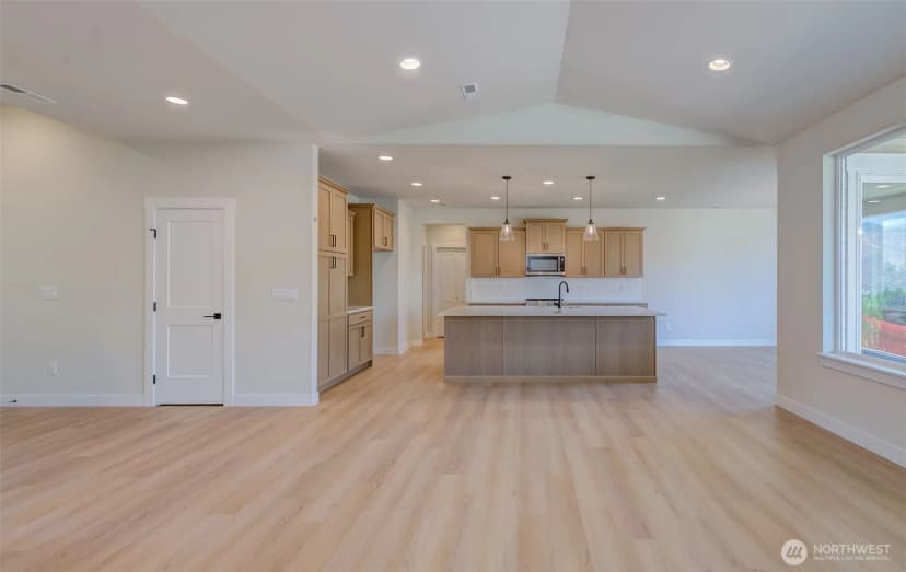 Property photo for 642 S Juli Avenue, East Wenatchee photo 18