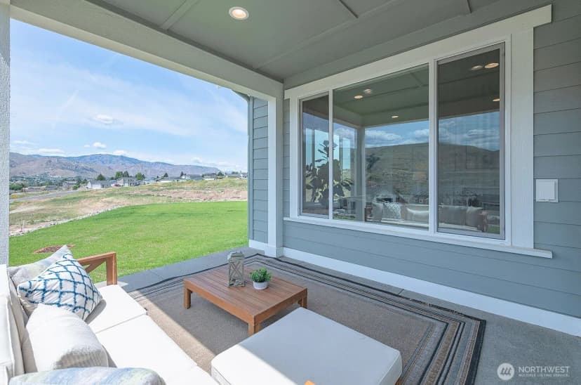 Property photo for 1502 S Kelvin Court, East Wenatchee photo 32