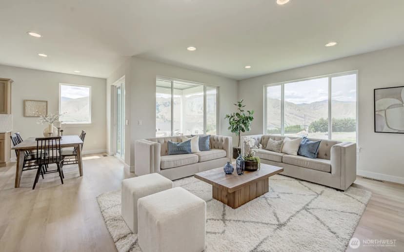 Property photo for 1502 S Kelvin Court, East Wenatchee photo 14