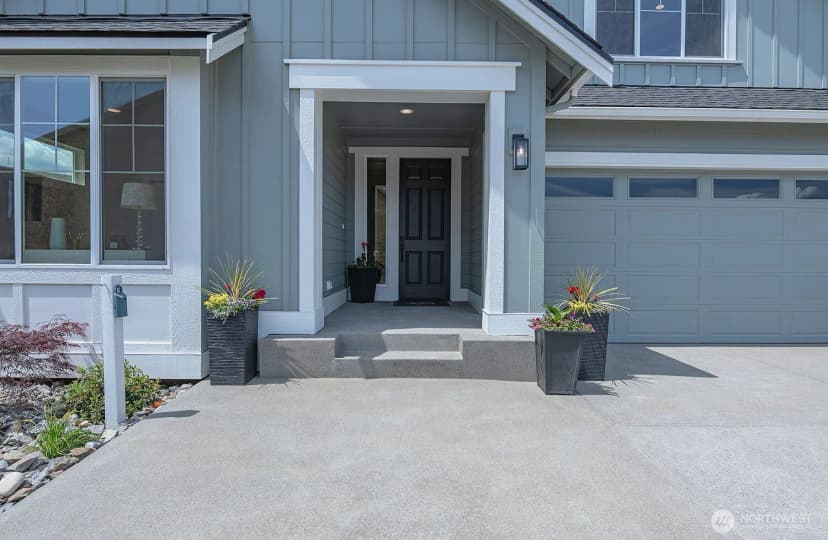Property photo for 1502 S Kelvin Court, East Wenatchee photo 3