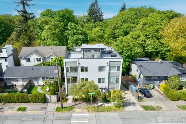 Property photo for 3236 W Government Way, Seattle
