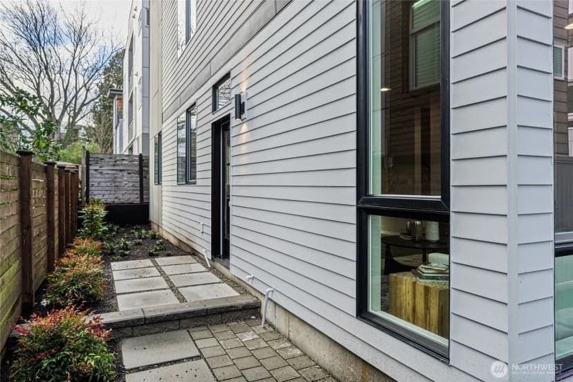 Property photo for 1801 Nw 65th Street #a, Seattle photo 30