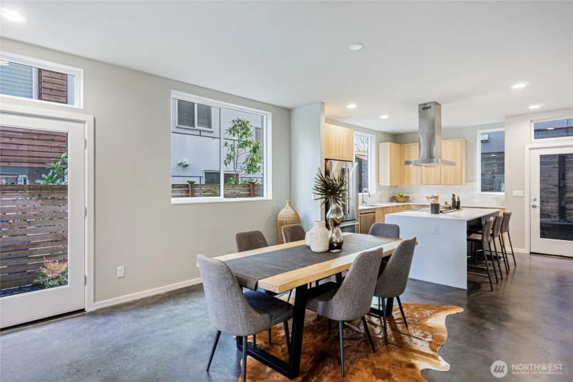 Property photo for 1801 Nw 65th Street #a, Seattle photo 8