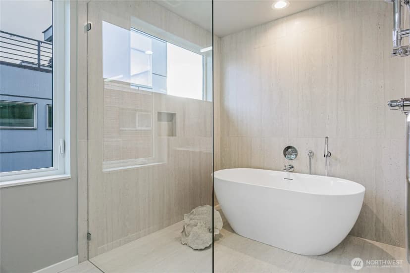 Property photo for 1801 Nw 65th Street #a, Seattle photo 19