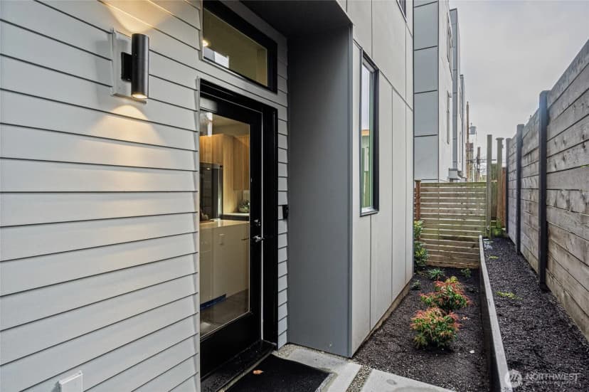 Property photo for 1801 Nw 65th Street #a, Seattle photo 29