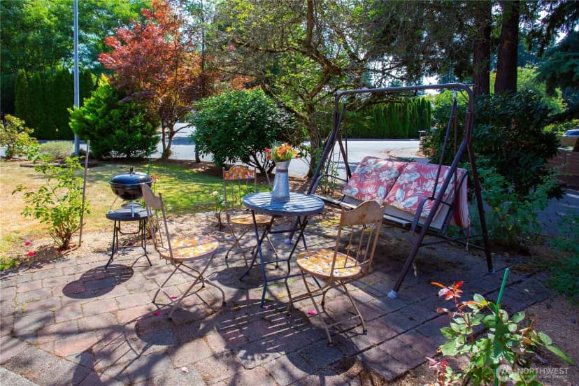 Property photo for 10722 Ne 142nd Street, Kirkland photo 23