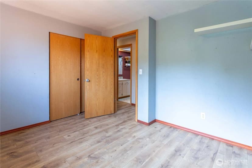 Property photo for 10722 Ne 142nd Street, Kirkland photo 15