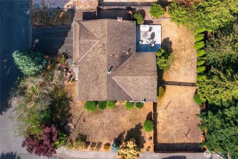 Property photo for 10722 Ne 142nd Street, Kirkland photo 27