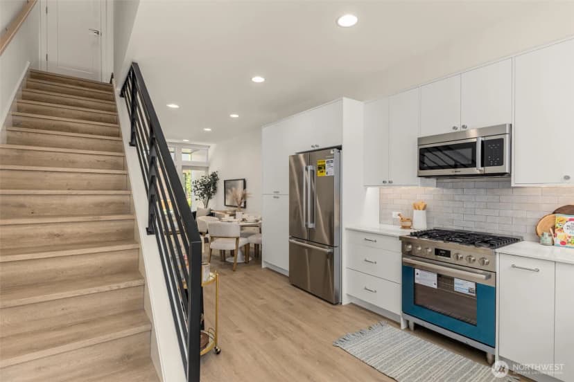 Property photo for 8341 C 12th Avenue Nw, Seattle photo 10