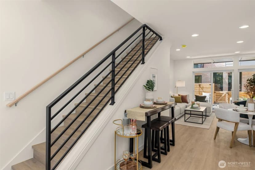Property photo for 8341 C 12th Avenue Nw, Seattle photo 4