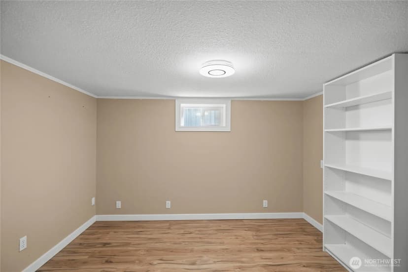 Property photo for 7295 Navajo Trail Ne, Bremerton photo 36