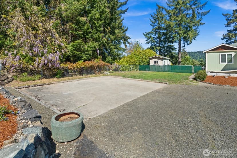 Property photo for 7295 Navajo Trail Ne, Bremerton photo 40
