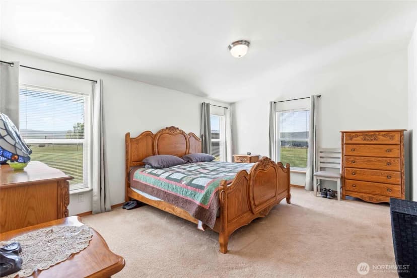 Property photo for 16847 Upper Badger Pocket Road, Ellensburg photo 16