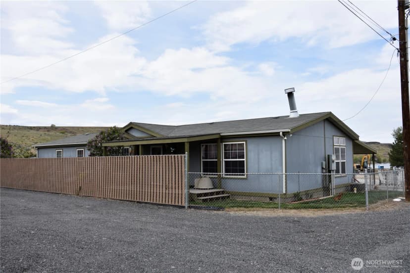 Property photo for 330 N Juniper St, Soap Lake photo 23