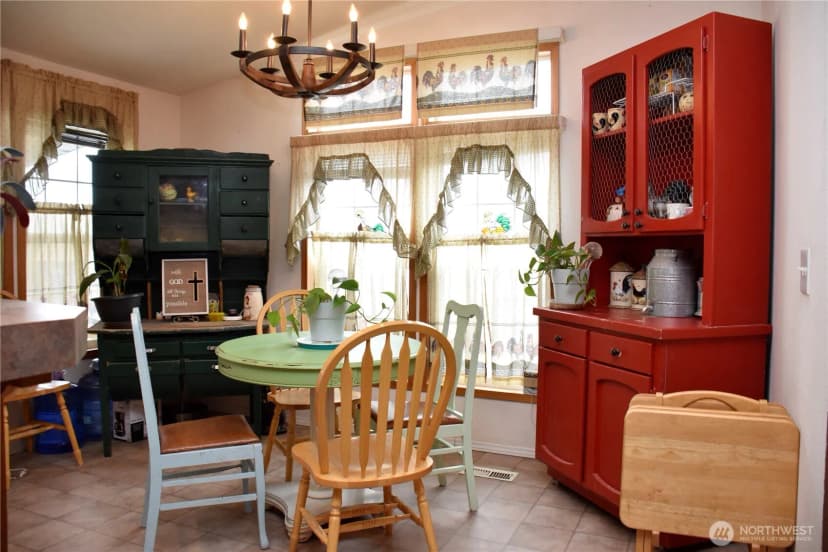 Property photo for 330 N Juniper St, Soap Lake photo 13