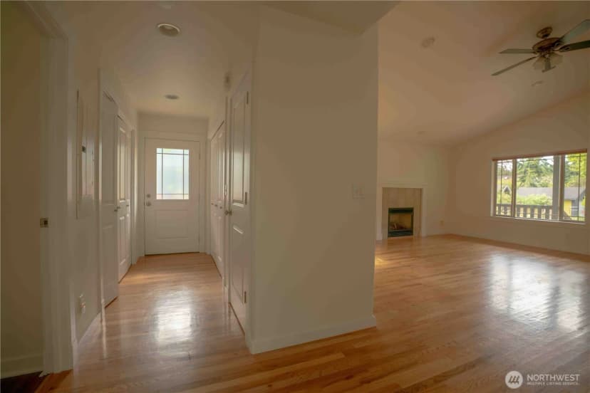 Property photo for 2078 11th Street, Port Townsend photo 12